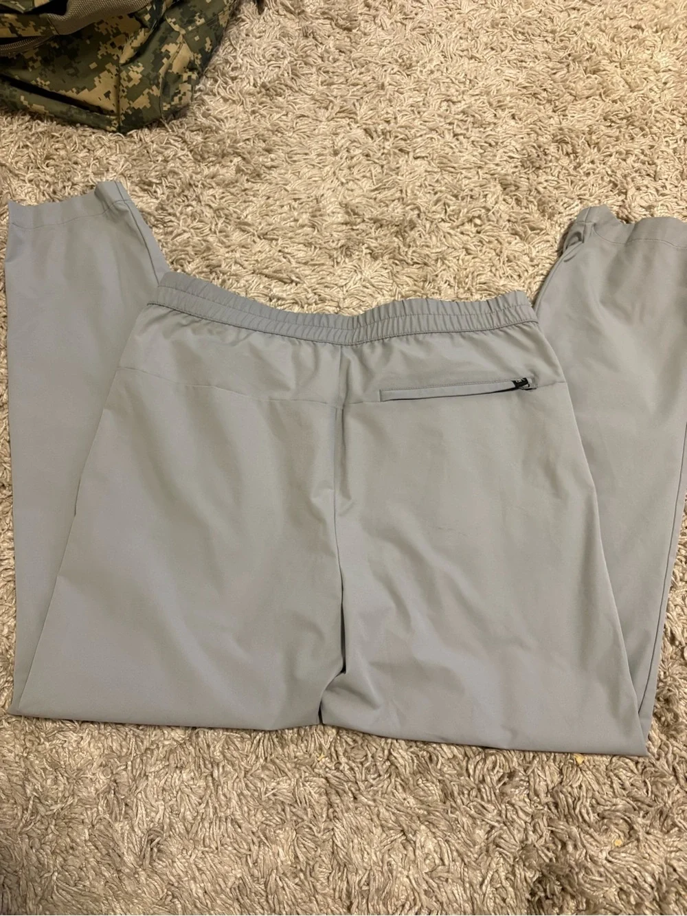 Banana Republic Light Gray Men's Casual Jogger Pants, 34” waist, EUC